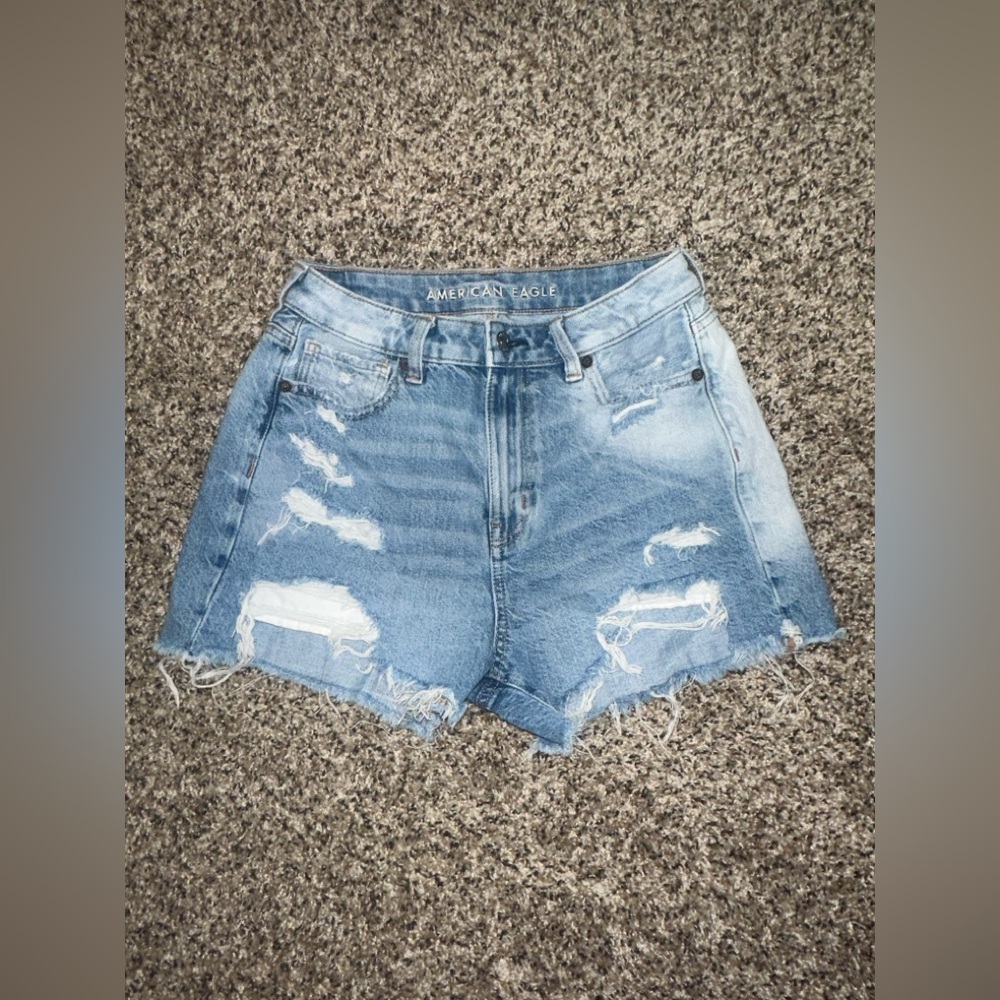 American Eagle Denim Mom Shorts - Picture 8 of 15